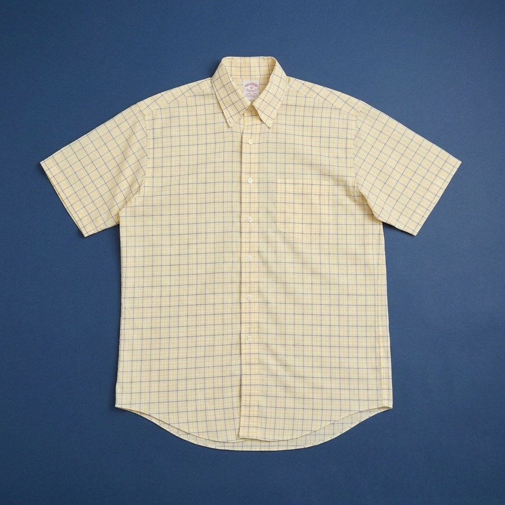 Brooks Brothers 346 Mens Shirt Medium Yellow Plaid Short Sleeve Non Iron Cotton